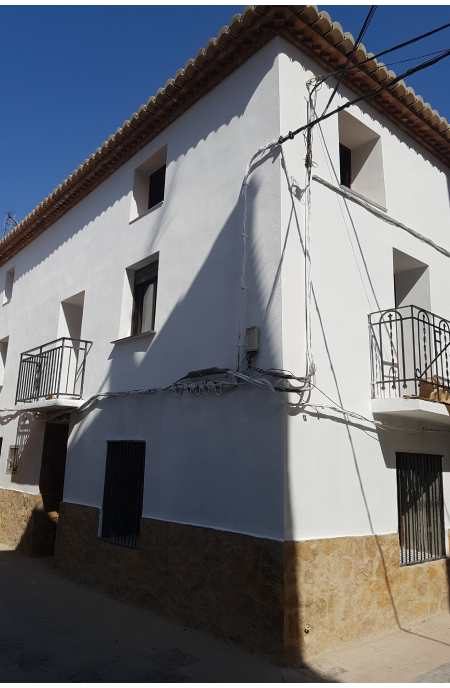 Proyectos arquitectura valencia, cambio de cubierta en edificio en toras